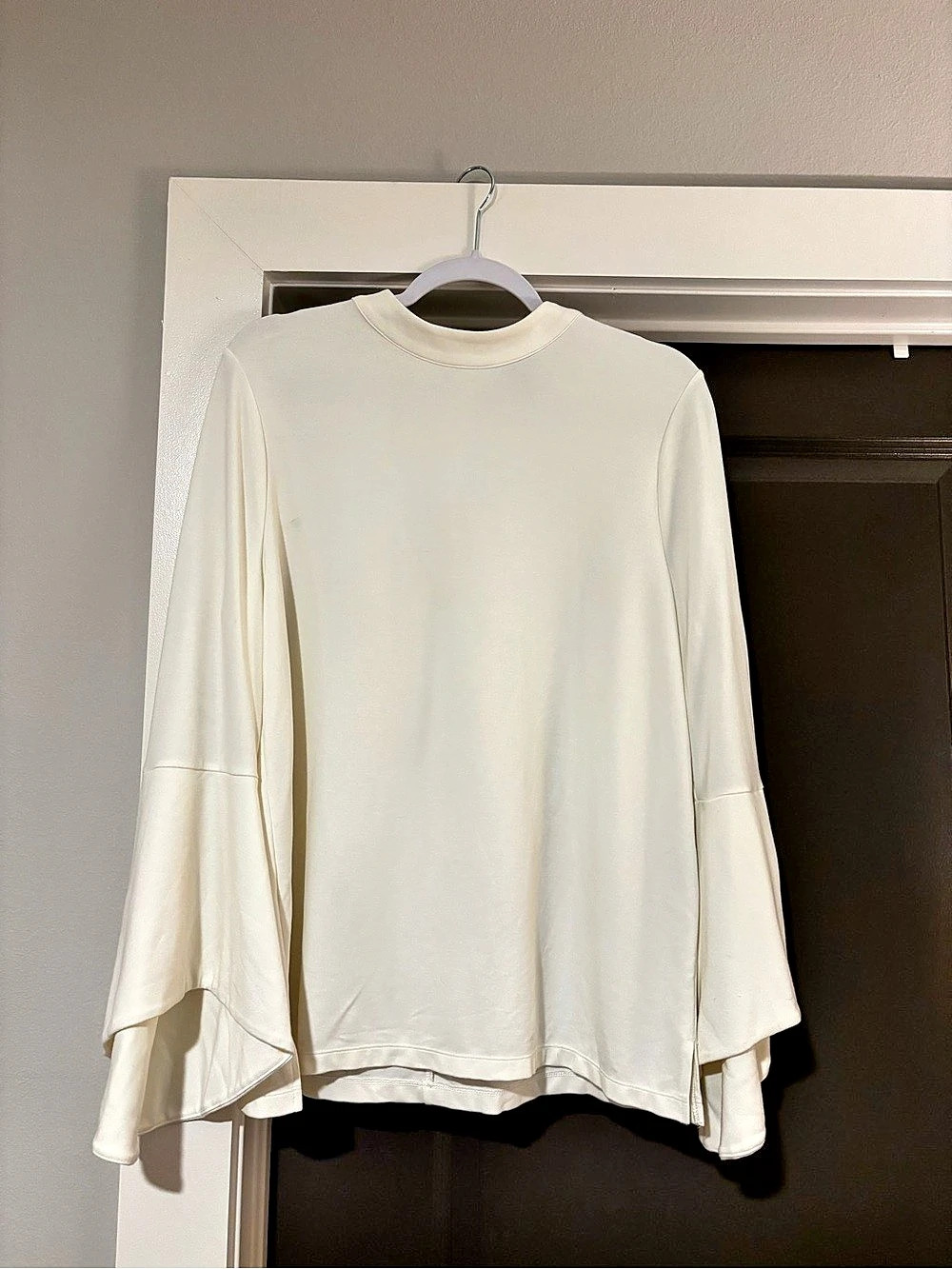 Chico's Ivory Ecru Ponte Long Flare Sleeve Top
